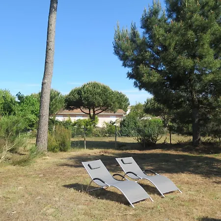 Les Arbousiers By Interhome Holiday home Vendays-Montalivet