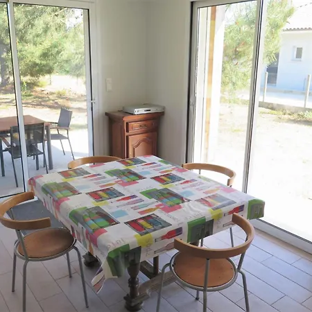 Les Arbousiers By Interhome Vendays-Montalivet