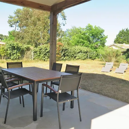Les Arbousiers By Interhome Holiday home Vendays-Montalivet